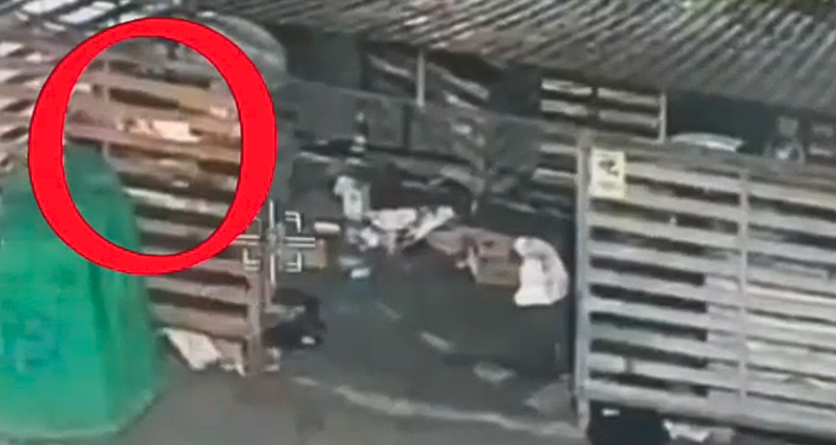 Incendii la platformele de deșeuri din Brașov. Tânăr din Săcele arestat